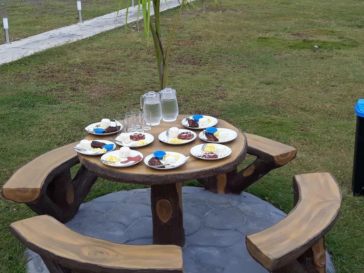 Lagoon Beach Resort Gitagun Luaran gambar